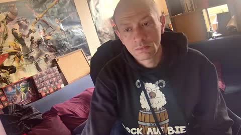 _svenerd_____ online show from April 13, 9:59 am