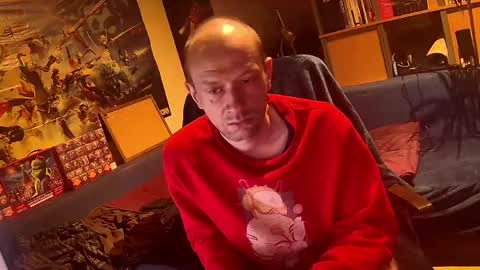 Snapshot of _svenerd_____ chatting on April 19, 9:06 pm _svenerd_____ online show from April 19, 9:06 pm