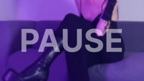 Snapshot of _swaa chatting on February 13, 3:14 pm Ann online show from February 13, 3:14 pm