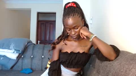 Snapshot of _sweejewel chatting on September 17, 8:05 am _sweejewel online show from September 17, 8:05 am