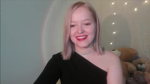 Snapshot of _sweet_smile_ chatting on October 31, 11:06 pm _sweet_smile_ online show from October 31, 11:06 pm