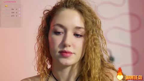 Snapshot of _taylor_swift chatting on January 30, 11:22 am Taylor online show from January 30, 11:22 am