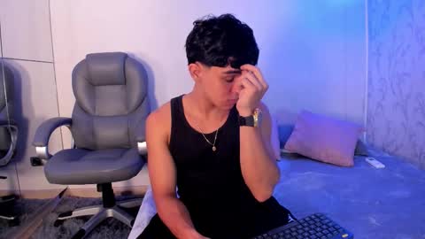 _taylorblack online show from January 18, 11:36 am