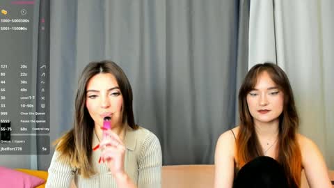 Snapshot of _teona_ann_for_you_ chatting on December 29, 6:24 am Teona and Annred hair online show from December 29, 6:24 am