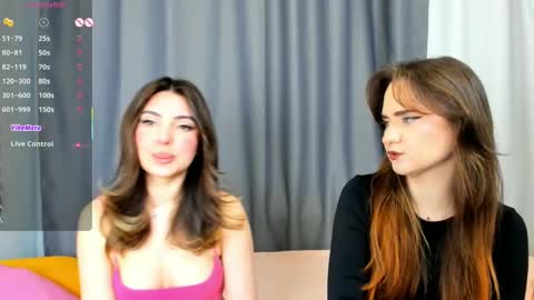 Snapshot of _teona_ann_for_you_ chatting on February 16, 6:54 am Teona and Annred hair online show from February 16, 6:54 am