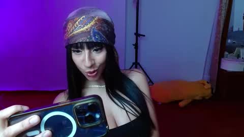 _the_dark_side_of_the_moon_ online show from February 8, 5:00 am