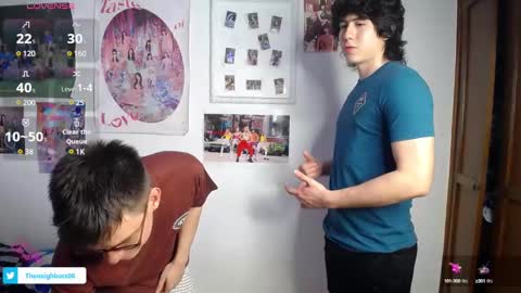 Snapshot of _the_neighbors chatting on December 21, 12:31 am Scot y Patrick online show from December 21, 12:31 am