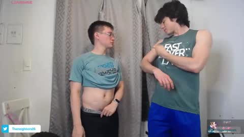 Snapshot of _the_neighbors chatting on October 7, 1:14 am Scot y Patrick online show from October 7, 1:14 am