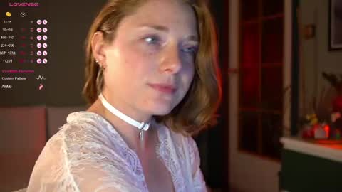 Evi online show from July 5, 7:32 pm