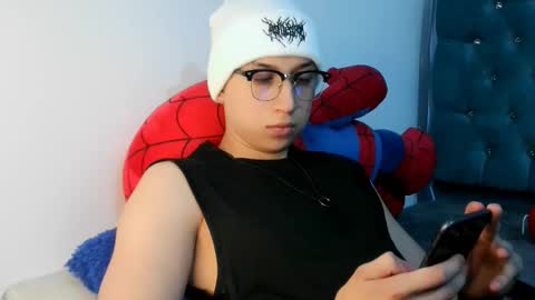 Thomas online show from March 3, 4:07 am