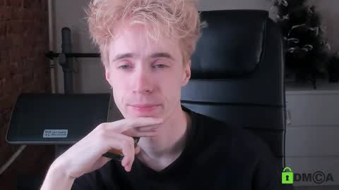 _tokyo_ghoul online show from April 4, 10:13 am