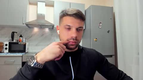 Tony Wolf online show from February 8, 9:29 pm