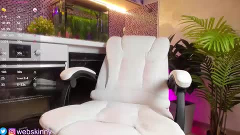 Julia online show from September 17, 3:30 am