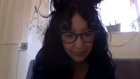 _tutti_frutti_ online show from January 4, 9:09 pm