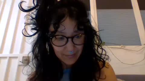 _tutti_frutti_ online show from March 1, 1:11 am