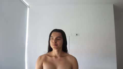 Snapshot of _vahos chatting on January 11, 6:12 pm Anastasia Vahos online show from January 11, 6:12 pm