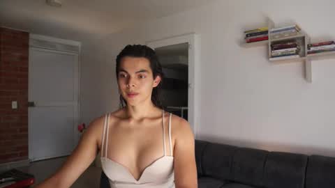 Snapshot of _vahos chatting on November 5, 5:24 pm Anastasia Vahos online show from November 5, 5:24 pm