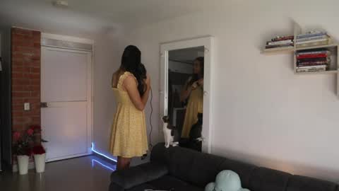 Anastasia Vahos online show from March 18, 5:16 pm