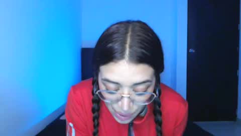 Snapshot of _valentinax_ chatting on February 12, 11:38 am Vale online show from February 12, 11:38 am