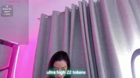 _valeria_saenz_ online show from March 20, 3:55 am