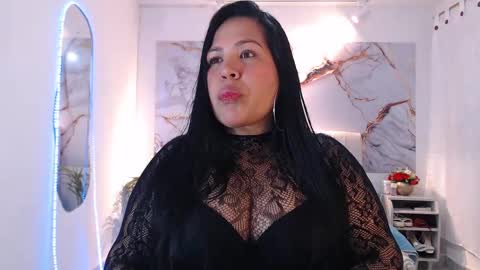 valeria online show from October 5, 8:29 pm