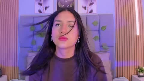 _valerycooper online show from April 5, 12:46 pm