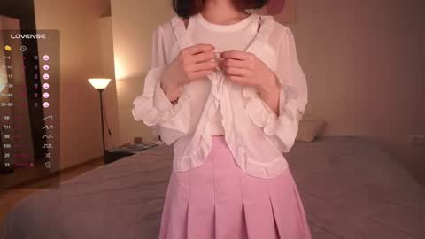 Viola online show from February 15, 6:33 pm