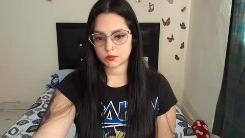_victoriia_971 online show from March 2, 1:40 pm