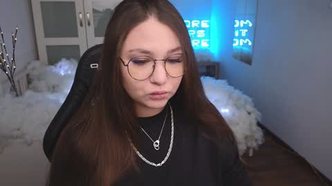 Snapshot of _wendy_evans_ chatting on December 17, 1:38 pm Wendy online show from December 17, 1:38 pm