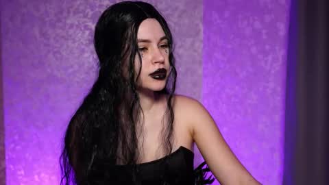 Snapshot of _white_mask_ chatting on December 19, 11:50 am _white_mask_ online show from December 19, 11:50 am