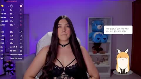 Luisa  online show from June 27, 2:05 am