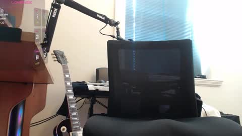 Snapshot of _xxrockstarloverxx_ chatting on September 28, 10:37 pm _xxrockstarloverxx_ online show from September 28, 10:37 pm