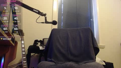 Snapshot of _xxrockstarloverxx_ chatting on October 27, 8:35 pm _xxrockstarloverxx_ online show from October 27, 8:35 pm