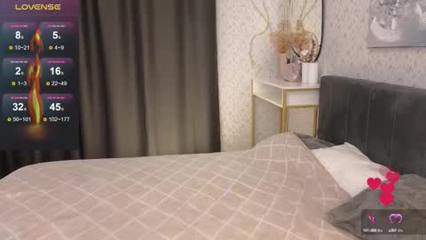 Jasmine online show from September 15, 8:25 am