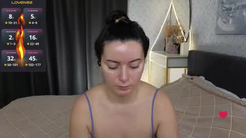 Jasmine online show from November 19, 8:14 am