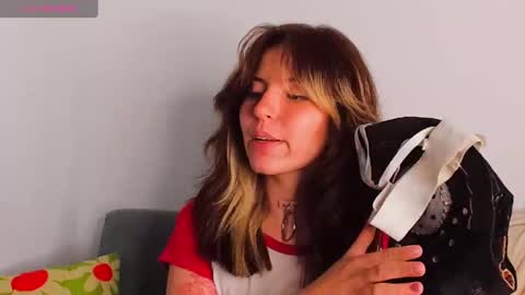 _yourcherrybomb online show from January 12, 10:02 am