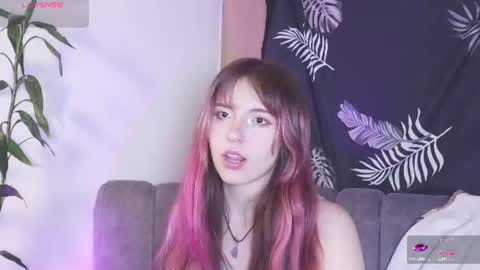 _yourcherrybomb online show from July 5, 5:03 am
