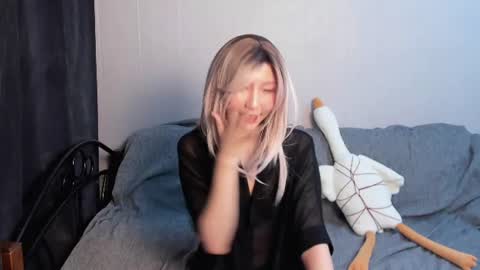 Snapshot of _yuriko chatting on July 18, 9:07 pm Mia online show from July 18, 9:07 pm