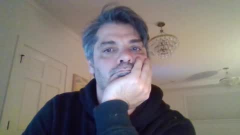 Snapshot of _zeus____ chatting on February 10, 3:57 am Zeus online show from February 10, 3:57 am