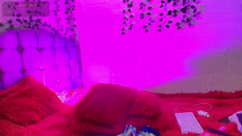 zoe online show from February 17, 4:20 am