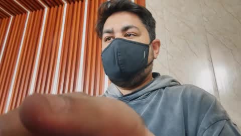 Sleepy owl online show from November 12, 6:58 am