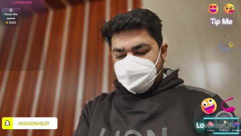 Sleepy owl online show from December 17, 9:04 am