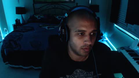 Snapshot of a4orce chatting on February 8, 1:32 am a4orce online show from February 8, 1:32 am