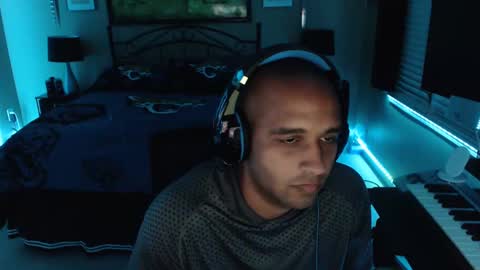 Snapshot of a4orce chatting on February 12, 3:07 am a4orce online show from February 12, 3:07 am