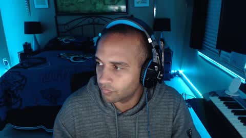 Snapshot of a4orce chatting on February 21, 12:27 am a4orce online show from February 21, 12:27 am