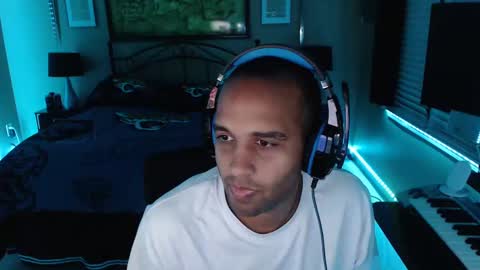 Snapshot of a4orce chatting on February 22, 12:49 am a4orce online show from February 22, 12:49 am