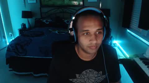 Snapshot of a4orce chatting on March 12, 11:54 pm a4orce online show from March 12, 11:54 pm