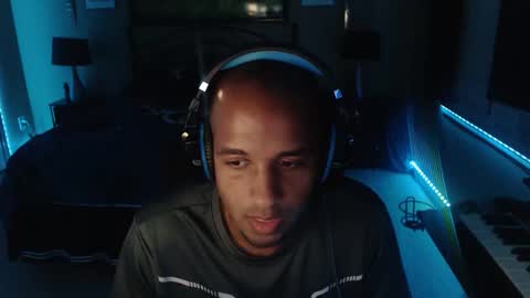 Snapshot of a4orce chatting on November 20, 2:12 am a4orce online show from November 20, 2:12 am