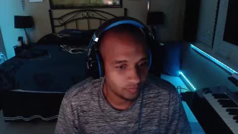 Snapshot of a4orce chatting on May 18, 4:07 am a4orce online show from May 18, 4:07 am