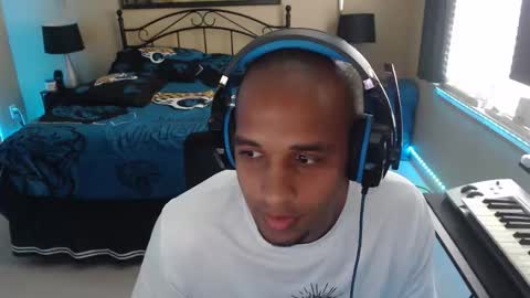 Snapshot of a4orce chatting on May 31, 6:42 pm a4orce online show from May 31, 6:42 pm